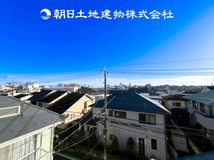 その他 【眺望】温かい太陽を感じる事ができるのは、目の前に遮るものが無いから。彼方に広がる風景が絵画のように広がります。