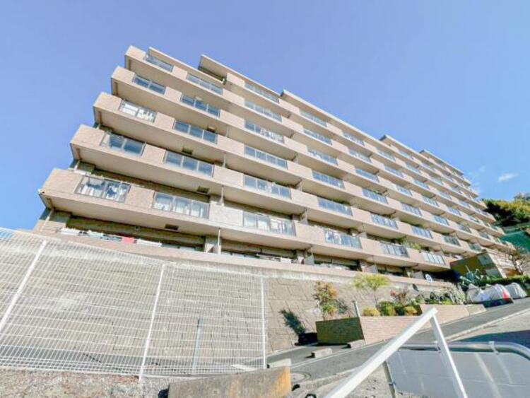 外観 月日が経つ事で「近くにあるもの」から「家の財産」となります。生活の本拠地となり新しい生活の始まり！！家族の笑顔溢れるお家は帰るのが楽しみになりそうですね。そんな未来を描く生活はこの物件から始まります！