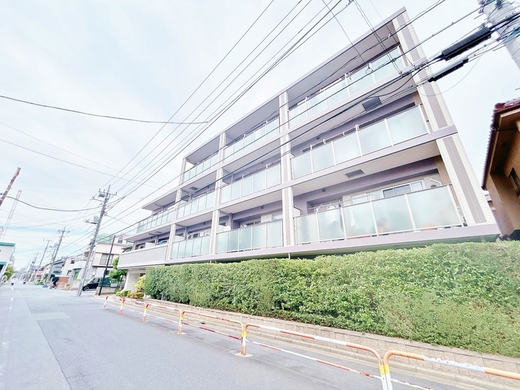 外観 現地に足をお運びいただいた際には、周辺散策などをお勧めいたします。