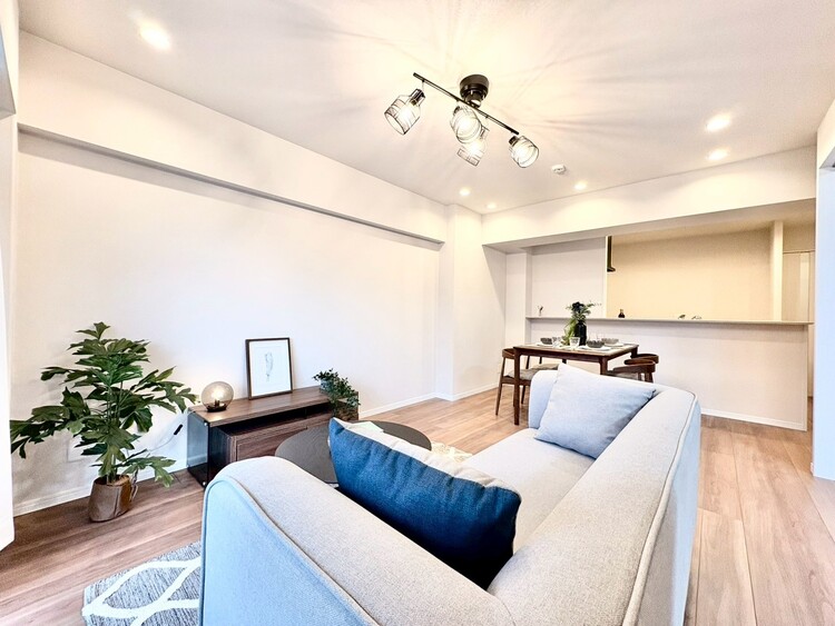 居間 豊かな居住性と、安心感を満たすクオリティが見事に調和した住空間。