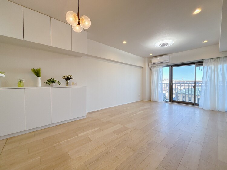 居間 「空間が織り成すひとつ先の住み心地」を演出します。