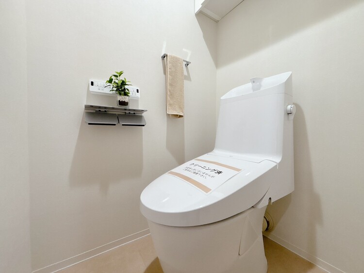トイレ 暮らしの中のさりげないひとときの快適さにも、こだわりを、持って設備を配しております。