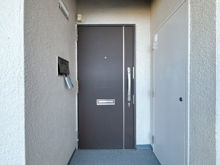 玄関 玄関を開ければ、そこは安らぎのご自宅。