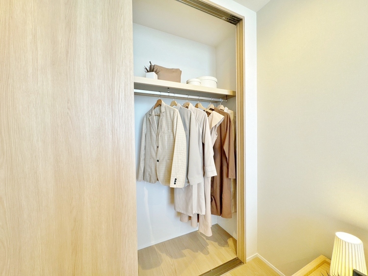 収納 居室にはクローゼットがあり、荷物もスッキリ収納して快適にお過ごしいただけます。