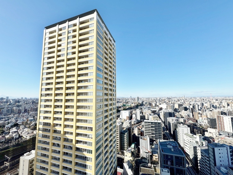 バルコニー 頬をなでる、優しい風を感じることが出来ます。