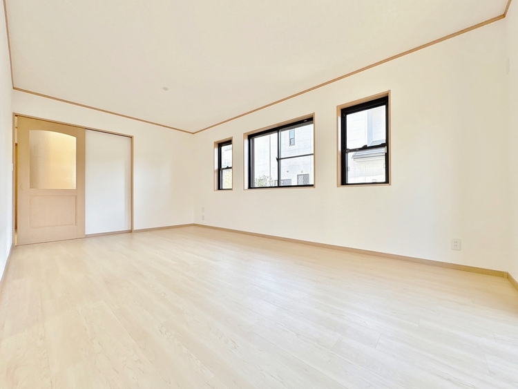 居間 豊かな居住性と、安心感を満たすクオリティが見事に調和した住空間。