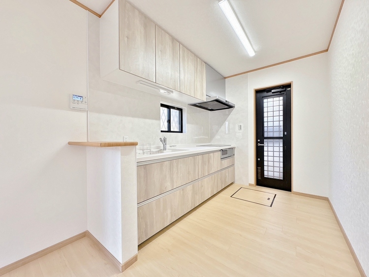 キッチン 洗練されたスタイリッシュなデザイン性と使いやすさを備えた仕様。