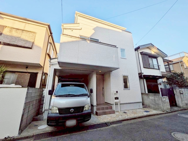 外観 現地に足をお運びいただいた際には、周辺散策などをお勧めいたします。