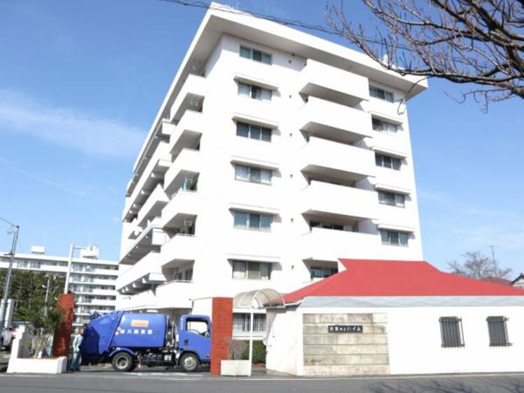 外観 生活に便利な設備・仕様を揃えた快適住宅です。