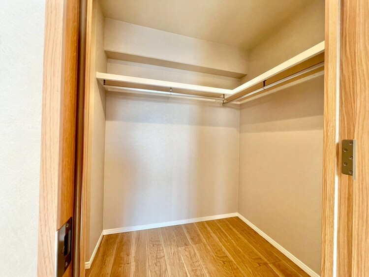 その他 収納スペースが付いていて、お部屋を広く使っていただけます。