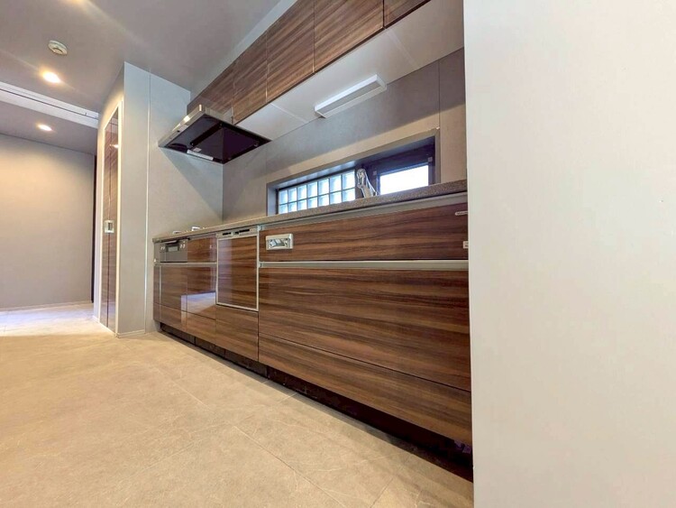 その他 開放感のあるキッチンスペース。調理をしながら、会話も弾みそうですね。