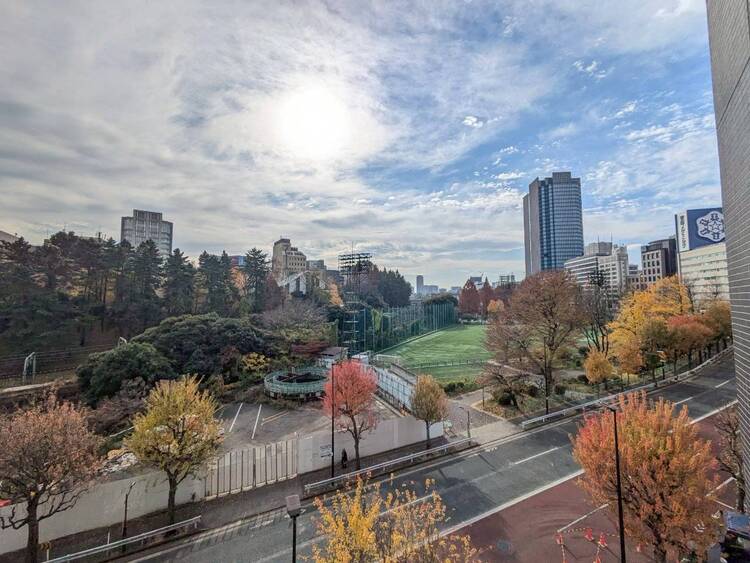 その他 眺望や窓からの景色が良いと、家で過ごす時間も快適です。