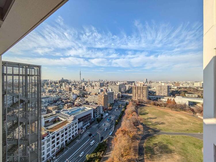 その他 眺望や窓からの景色が良いと、家で過ごす時間も快適です。