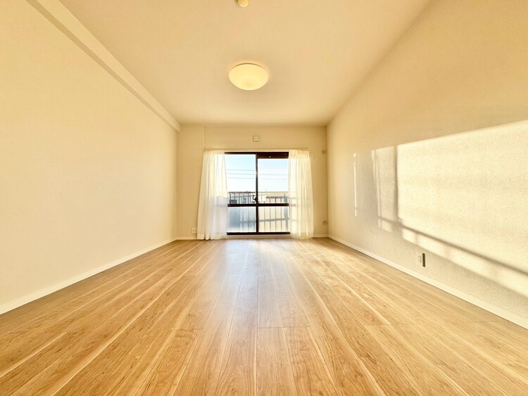 居間 過ごす時間が、たくさんの思い出として紡がれていく場所。