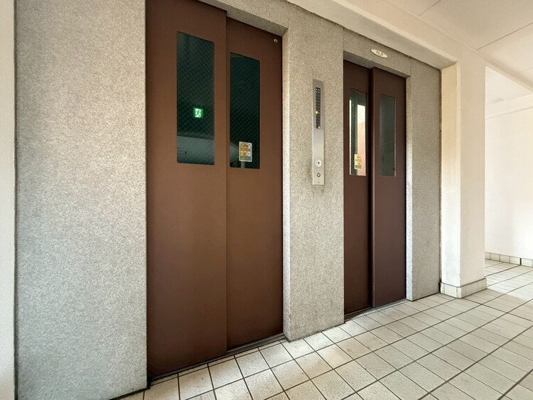 その他 エレベーター完備のため荷物が多くなっても安心。