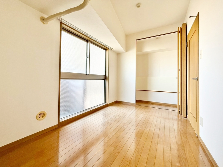 その他 清かで艶やかな時間をもたらしてくれる室内です。