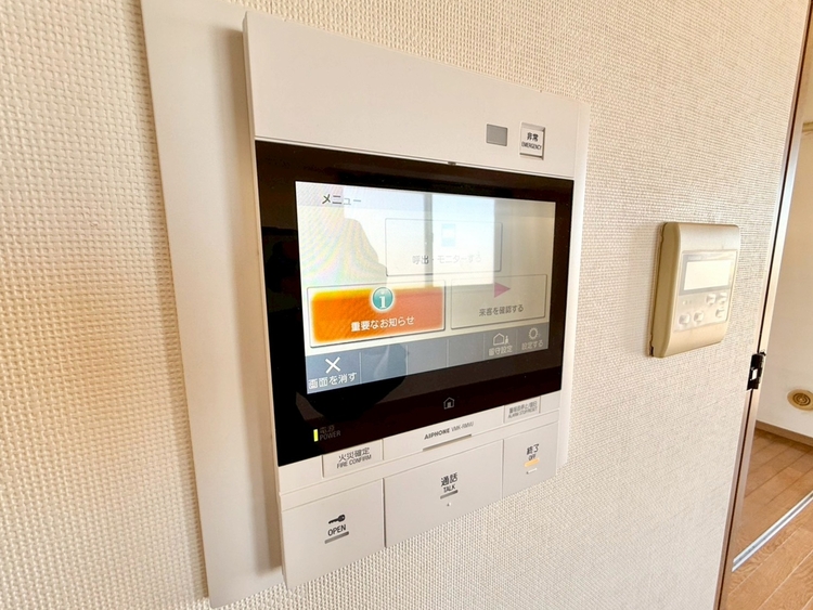 その他 誰が来てもわかる様にモニター付きインターホンを設置。