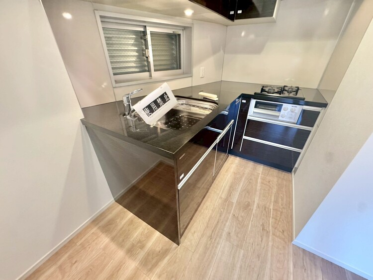 その他 開放感のあるキッチンスペース。調理をしながら、会話も弾みそうですね。