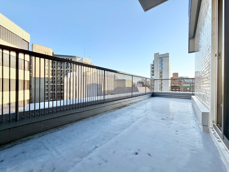 その他 朝の澄んだ空気や、夕方に吹く清々しい風を感じられるバルコニー。