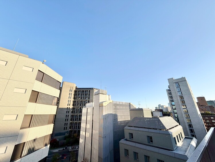 その他 眺望や窓からの景色が良いと、家で過ごす時間も快適です。