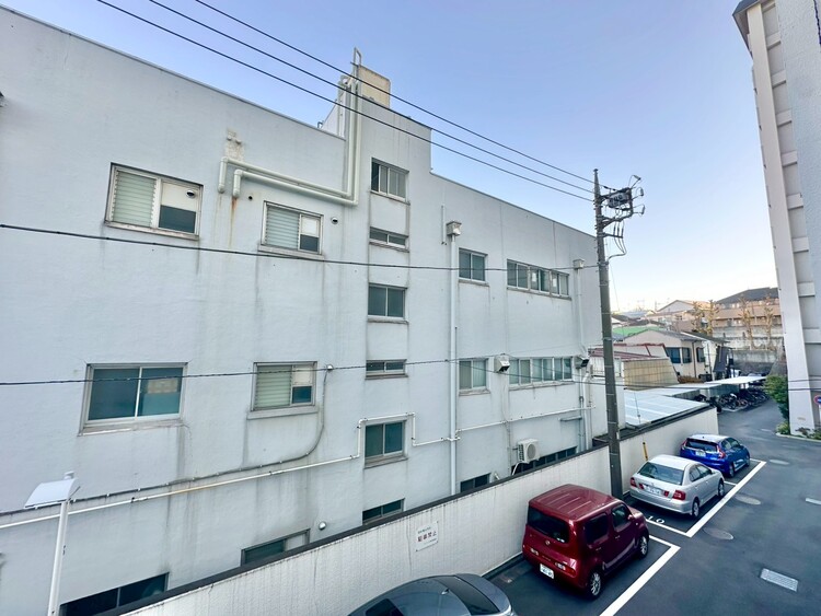 その他 眺望や窓からの景色が良いと、家で過ごす時間も快適です。