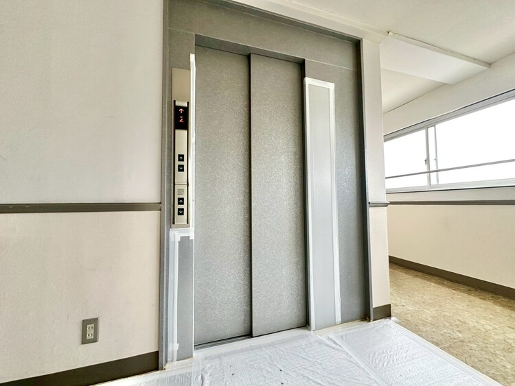 その他 エレベーター完備のため荷物が多くなっても安心。