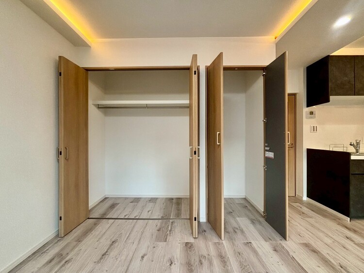 その他 収納スペースが付いていて、お部屋を広く使っていただけます。