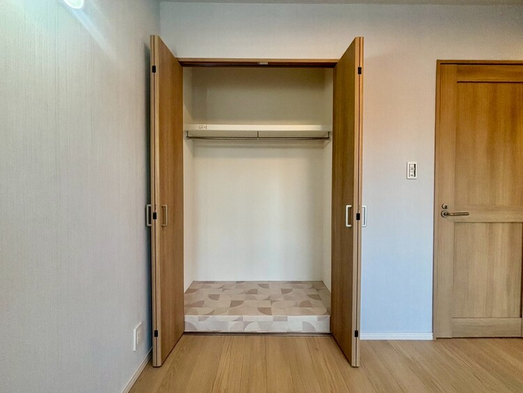 その他 家電やスーツケース、ストック品など何でも片付く嬉しい空間です。