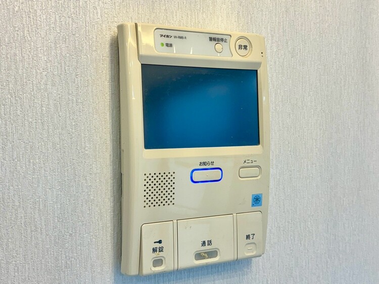 その他 誰が来てもわかる様にモニター付きインターホンを設置。