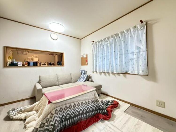 居間 家族の日常が刻まれる大切な空間です