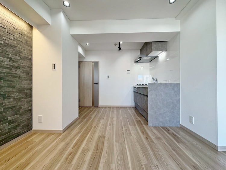 居間 豊かな居住性と、安心感を満たすクオリティが見事に調和した住空間。