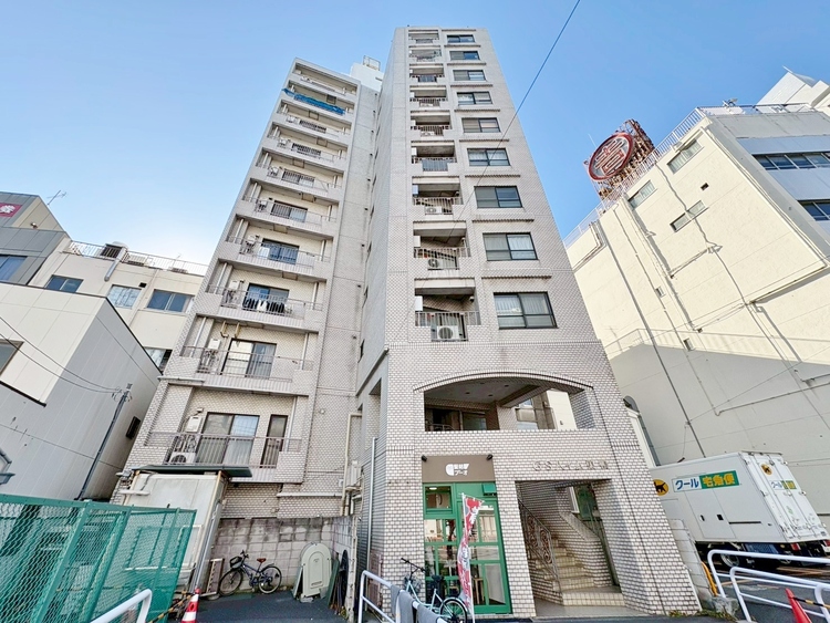 外観 資料には掲載していない情報が、現地にはたくさんあります。是非一度、現地をご確認ください。