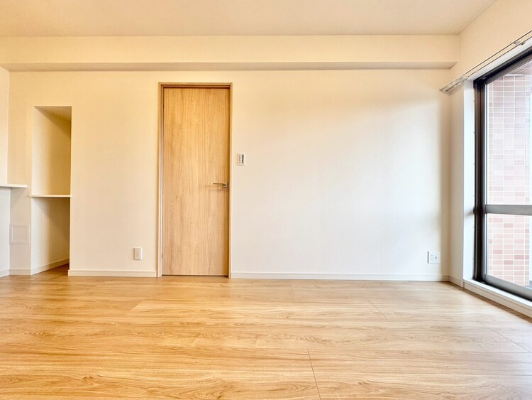 居間 快適に過ごす毎日を求めて、暮らしの中でご自身の「マイホーム」に創り上げてください。