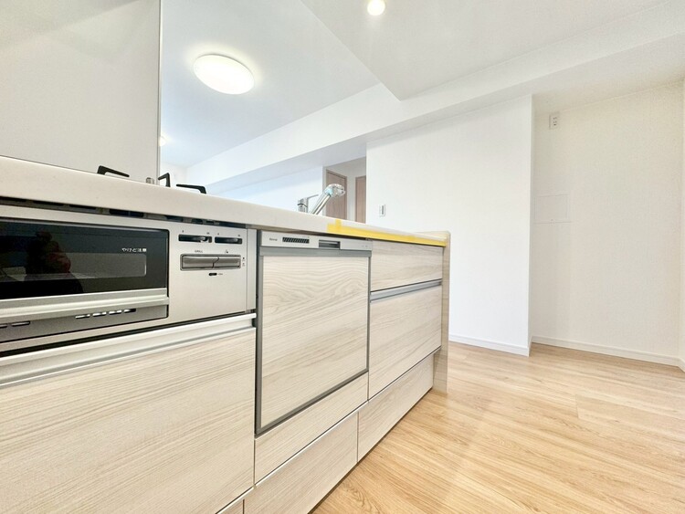 キッチン 洗練されたスタイリッシュなデザイン性と使いやすさを備えた仕様。