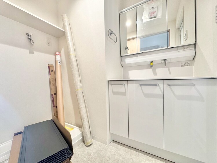 洗面 清潔感と心地よさを重視した、上質感漂うパウダールーム。