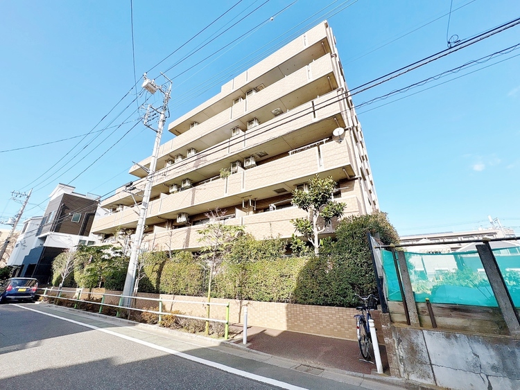 外観 ライフプランニングからローンまで、一貫してご説明させていただきます。お気軽にお問い合わせくださいませ。