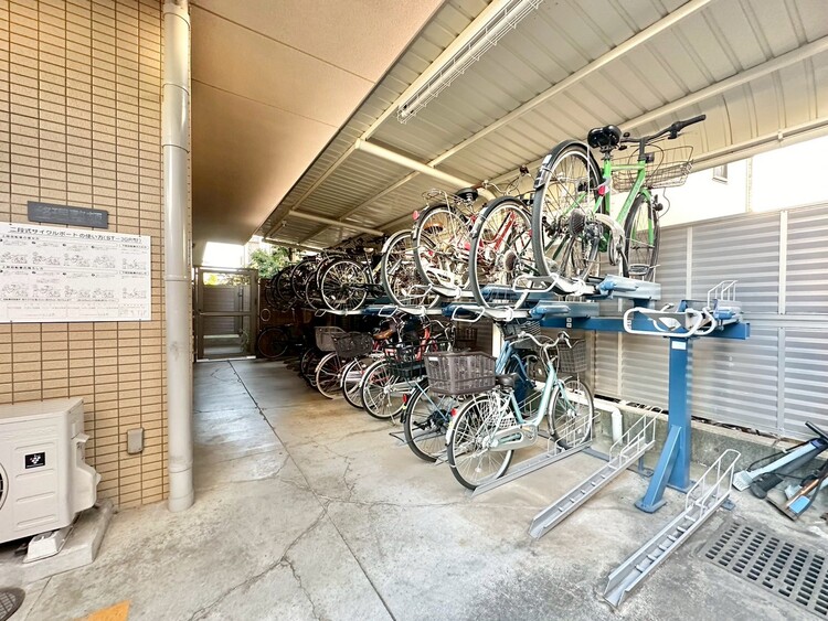 その他 駐輪場も綺麗に整頓されています。※空き状況は都度ご確認下さい。