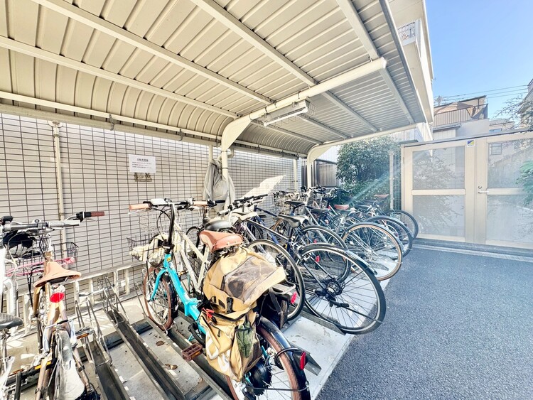 その他 駐輪場も綺麗に整頓されています。※空き状況は都度ご確認下さい。