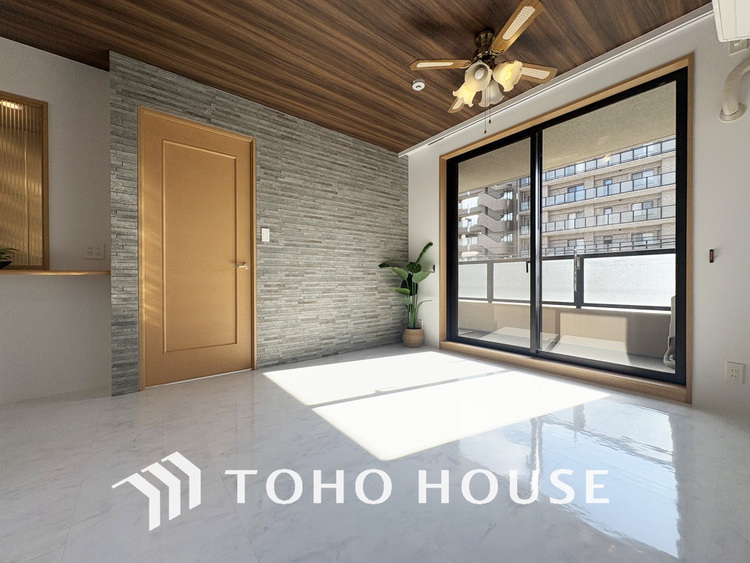 内装 広がりのある住空間、家族が集まるリビング・ダイニング