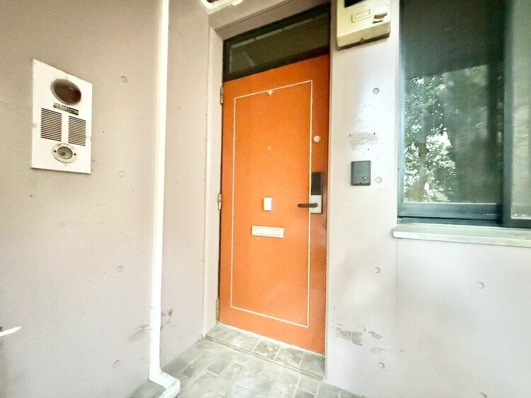 その他 清潔感のある落ち着いた雰囲気の玄関です。