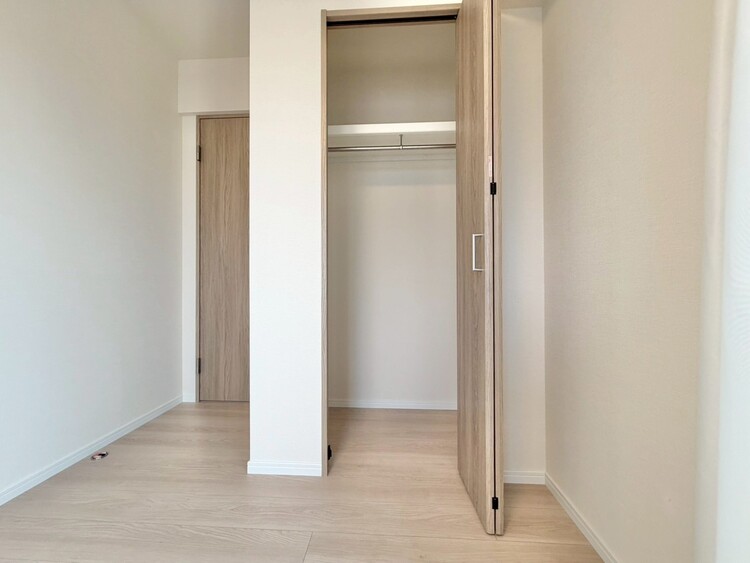 その他 家電やスーツケース、ストック品など何でも片付く嬉しい空間です。