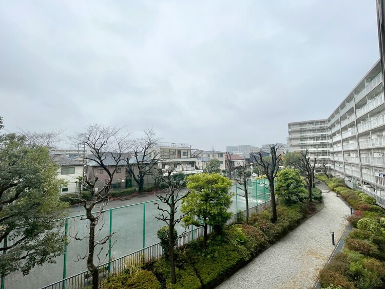 その他 眺望や窓からの景色が良いと、家で過ごす時間も快適です。