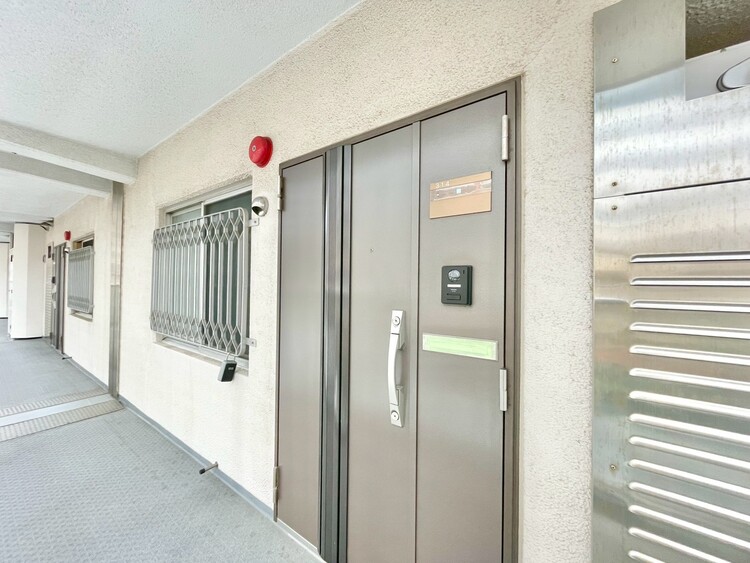 その他 清潔感のある落ち着いた雰囲気の玄関です。