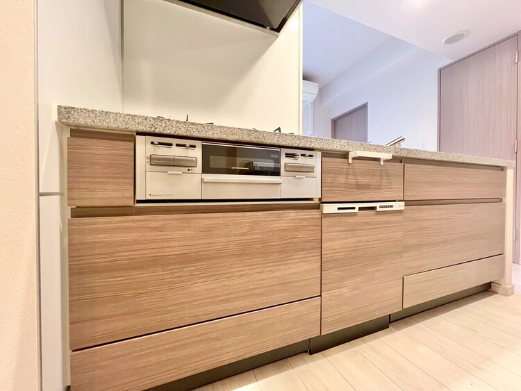 その他 開放感のあるキッチンスペース。調理をしながら、会話も弾みそうですね。