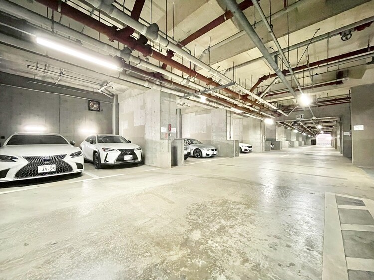 その他 駐車スペースが嬉しいですね。※空き状況は都度ご確認下さい。