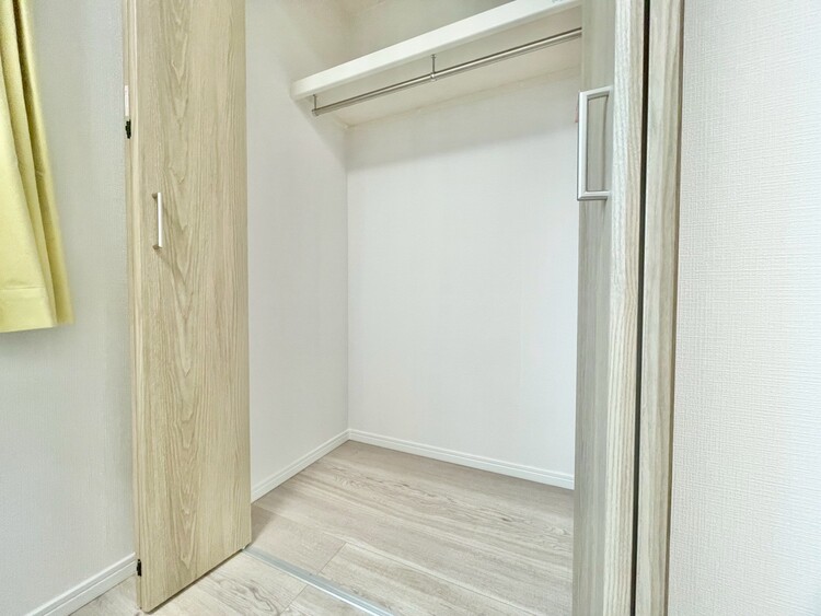 その他 収納スペースが付いていて、お部屋を広く使っていただけます。