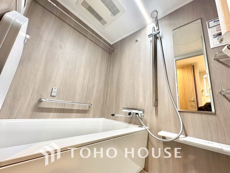 風呂 【BATHROOM】◆プライベートな空間◆simpleだからrelaxできるんです。こころもからだもキレイさっぱり。