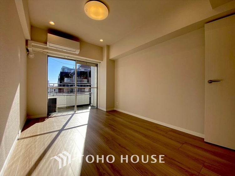 内装 【PRIVATE ROOM】◆快適◆な暮らしに不可欠な収納スペース。快適さとともに思い出も詰まっていく。