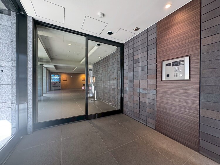 エントランス エントランスは、毎日の行き帰りで使う大事な空間です。