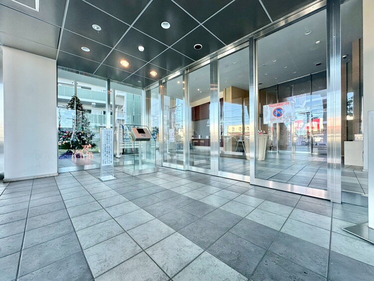 エントランス エントランスは、毎日の行き帰りで使う大事な空間です。